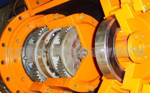 卷揚(yáng)減速機(jī)